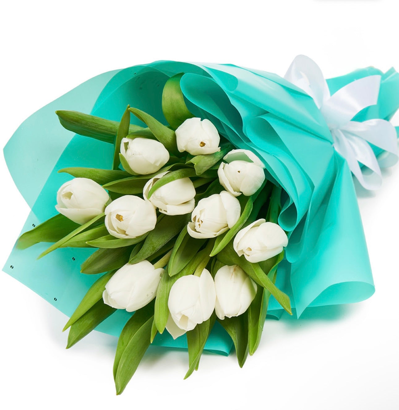 11 White Tulips Bouquet