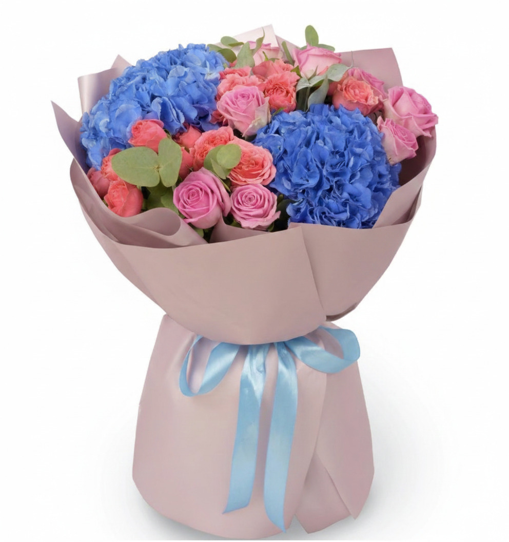 Beyond the Fairytale Bouquet – Hydrangeas & Pink Roses