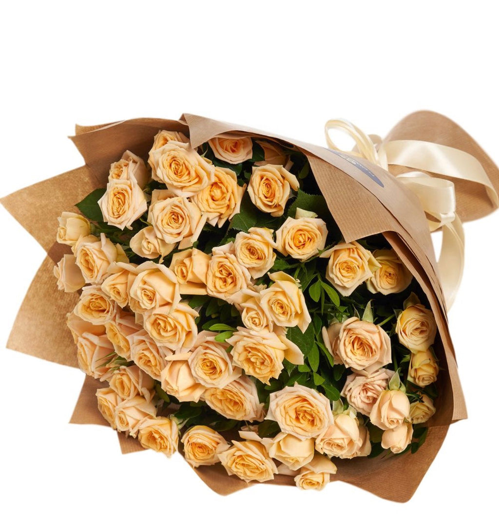 Loveliness Bouquet – Creamy Spray Roses